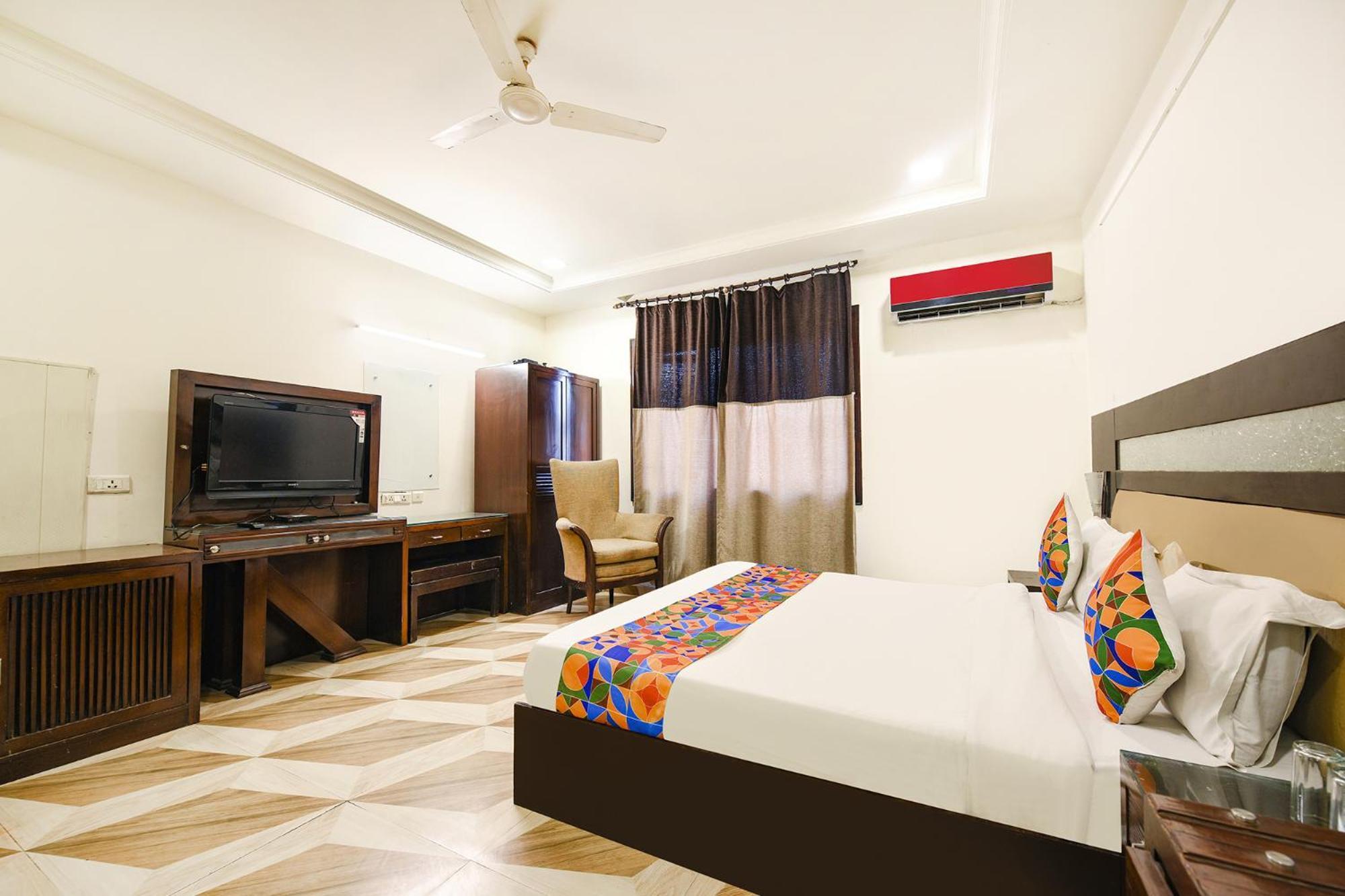 Fabhotel Grand Boutique Нью-Дели Экстерьер фото