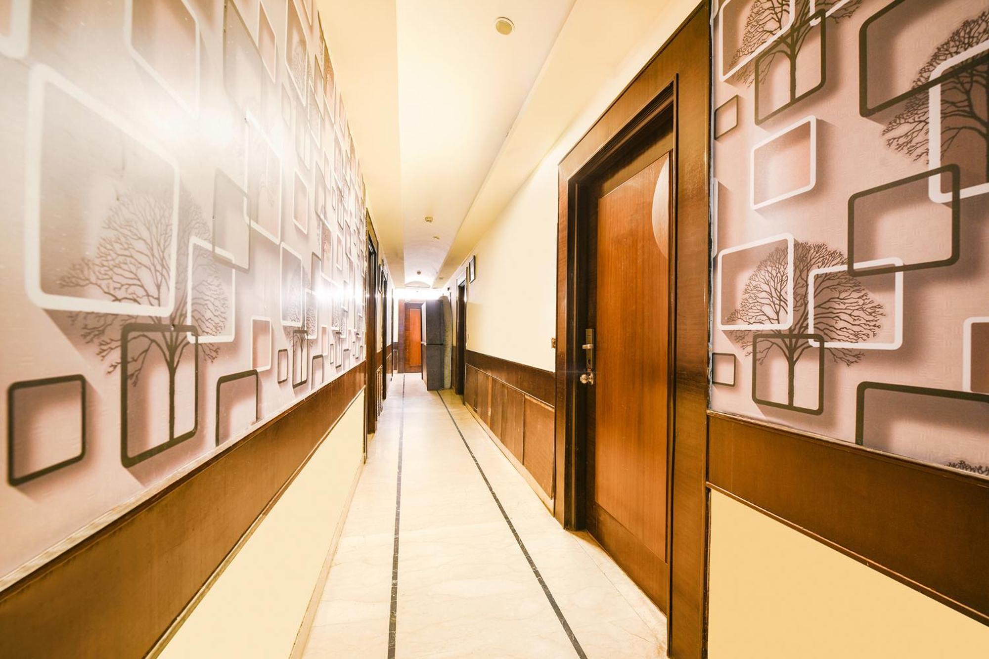 Fabhotel Grand Boutique Нью-Дели Экстерьер фото